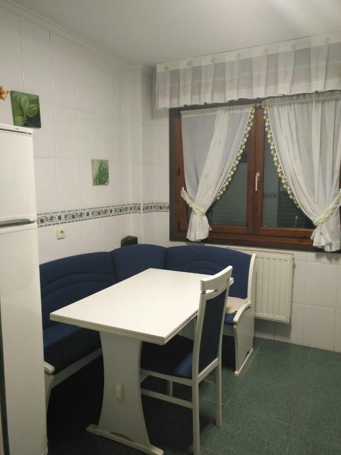 Piso Velazquez Διαμέρισμα Χιχόν Εξωτερικό φωτογραφία